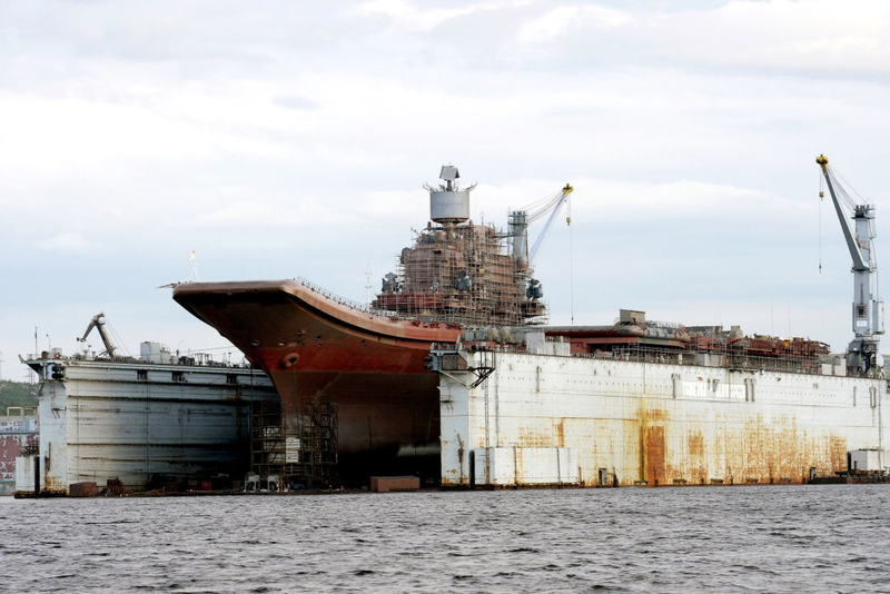 The Kuznetsov during a previous visit to the PD-50 dock in 2010